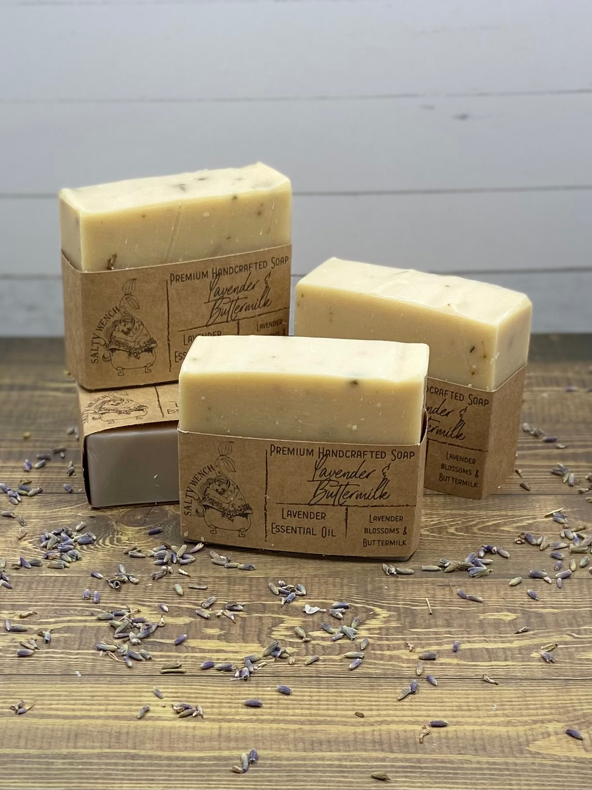 http://www.saltywenchsoap.com/cdn/shop/products/211CC8CD-8F11-49A3-B24E-7E73E7C731E5.jpg?v=1646689357